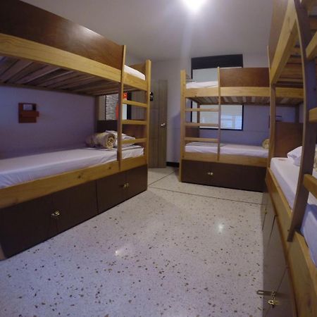 Wanderlust Hostel Armenia  Exterior foto